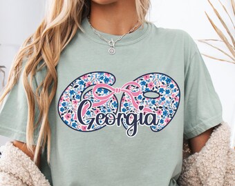 GA Georgia PNG, diseño de camisa Georgia floral preppy, Georgia moderna con lazo rosa, sublimación preppy, Georgia popular png, Georgia coqueta