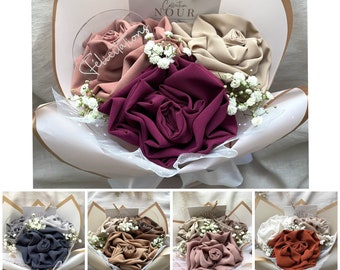 Bouquet 3 hijabs en soie de medine avec personnalisation offerte (Livraison standard via MONDIAL RELAY)