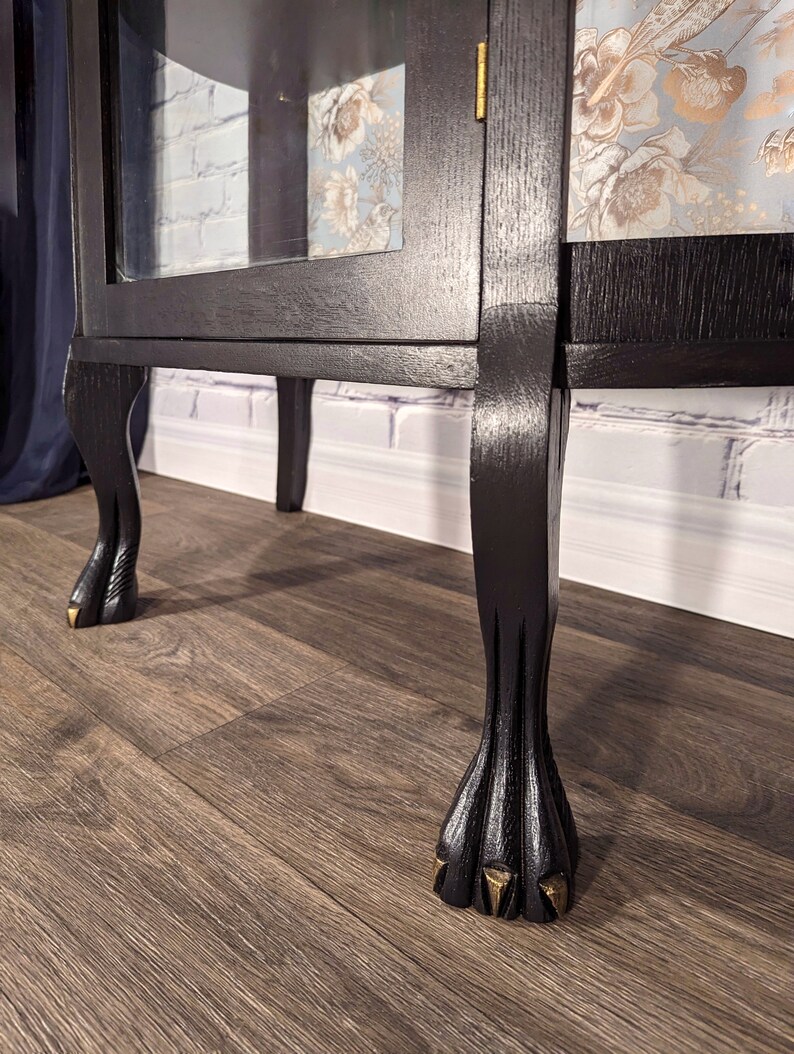 Curved Glass Display Etsy