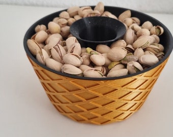 Pistachio bowl including waste bin in the color of your choice