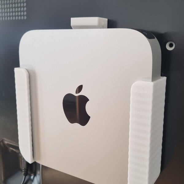 Vielseitige Mac Mini Halterung für optimale Platzierung