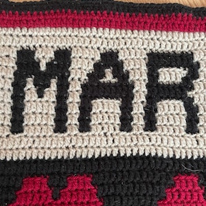 Patrones y diagramas de mosaicos del alfabeto para proyectos de crochet personalizados