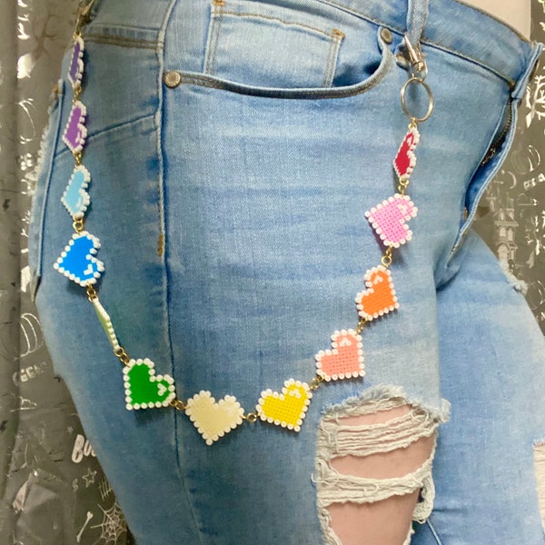 thumbnail interactive-video image 1 of Eenua Non-Iron Fuse Beads Set - Creative Arts And Crafts Beads For Kids 1 of 7