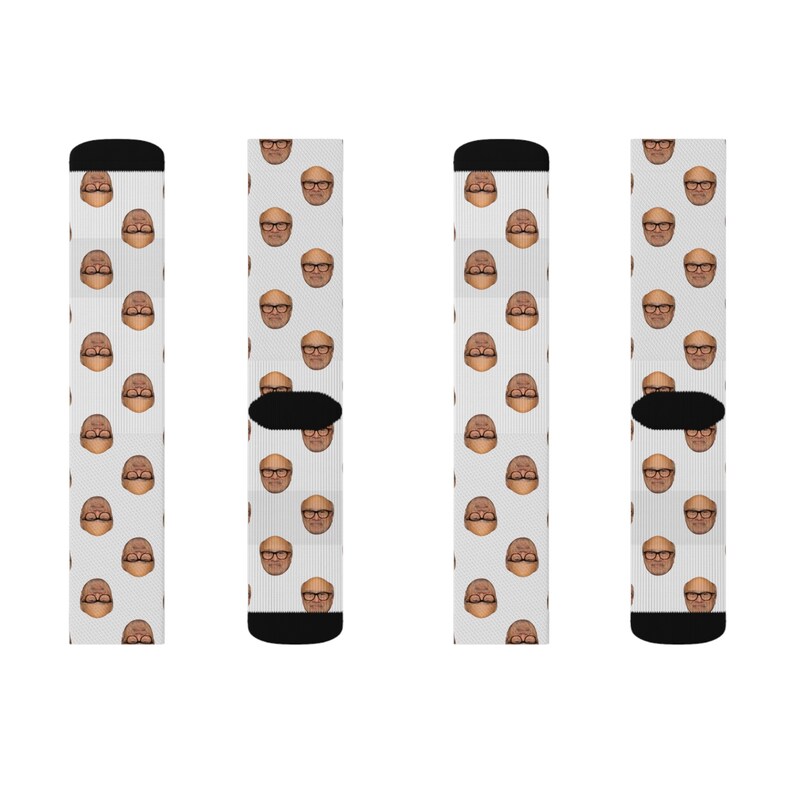 Chaussettes Danny DeVito | Idée cadeau de chaussettes de célébrités | Chaussettes pour les fans de cinéma Matilda | Idée cadeau drôle de chaussettes | Idée Cadeau Chaussettes Personnalisées image 3