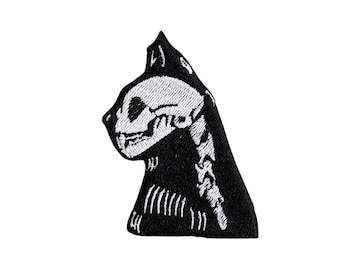 Skeleton Cat Embroidered Patch: Gothic Halloween Applique
