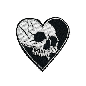 Gothic Skull Heart Embroidered Patch - Morale Patch