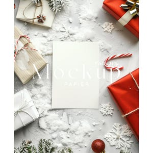 5x7" Mockup de convite de Natal, Mockup de cartão único, Mockup de cartão de inverno, Mockup de cartão de bastões de doces, Mockup de cartão minimalista, Mockup de neve #45