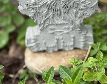 Highland Cow Garden Art 4 x 4"