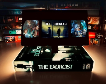 Luminária VHS O Exorcista: Luz noturna de filme retrô feita à mão