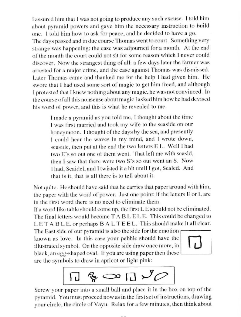 Puede incluir: Una ilustraci&oacute;n en blanco y negro de una pir&aacute;mide con instrucciones sobre c&oacute;mo construirla. El texto incluye las palabras "Sealed" y "LETABLE".