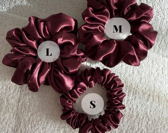 Mulberry-zijden scrunchie maat M | Zacht haarelastiekje tegen afbreken | Handgemaakt luxe cadeau voor haar