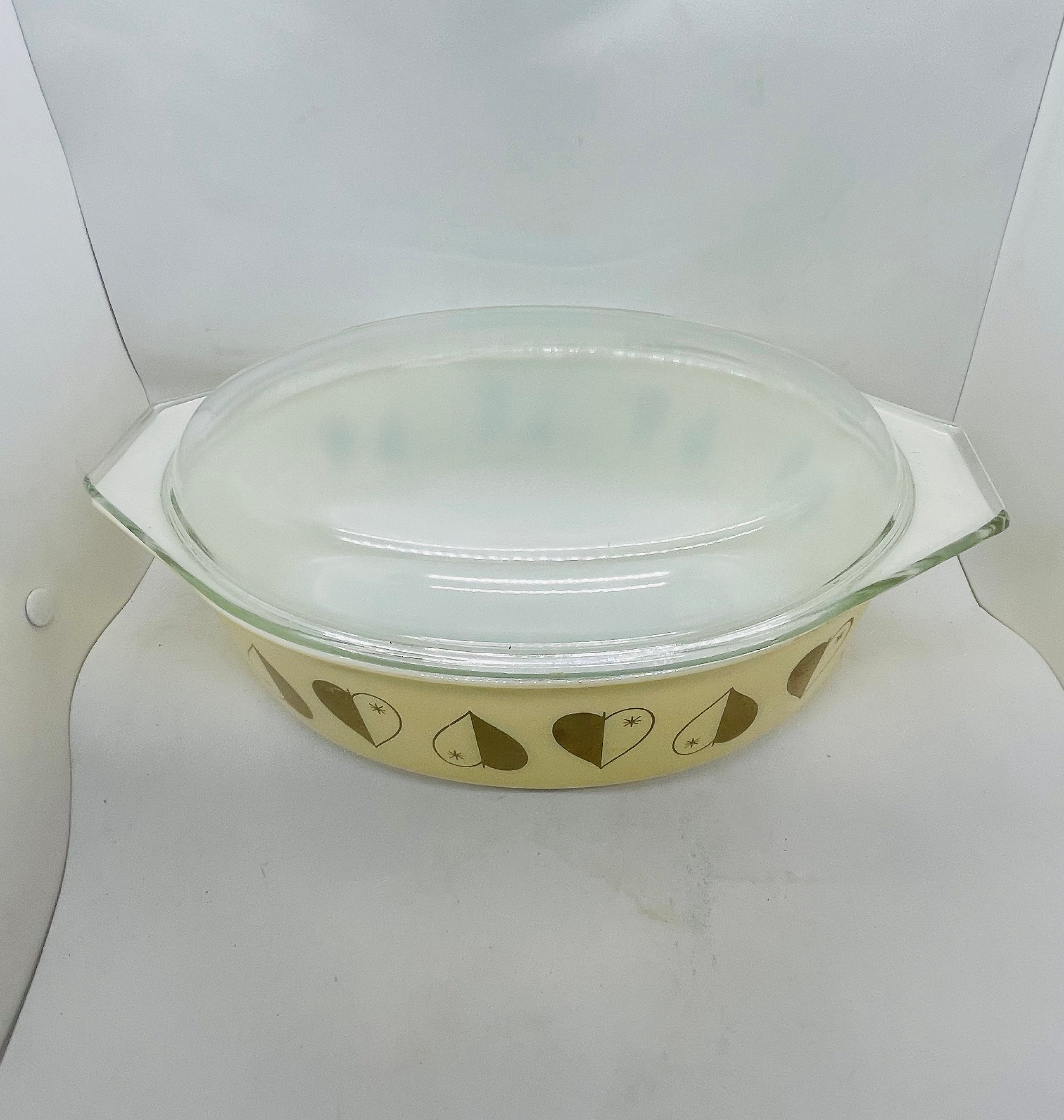 1958 PYREX Golden Hearts 2.5 Quart Casserole Dish - Etsy
