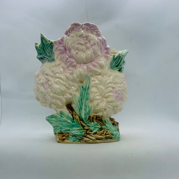 McCoy Chrysanthemum Vase, Art Pottery, purple/lavender flower vase