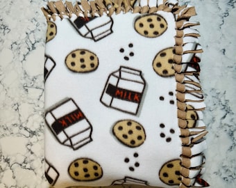 Milk and Cookies Fleece Blanket: Cozy Tie Knot Blanket for Kids