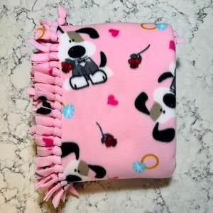 Handmade Fleece Tie Blanket: Pink Bachelor Dogs Pattern