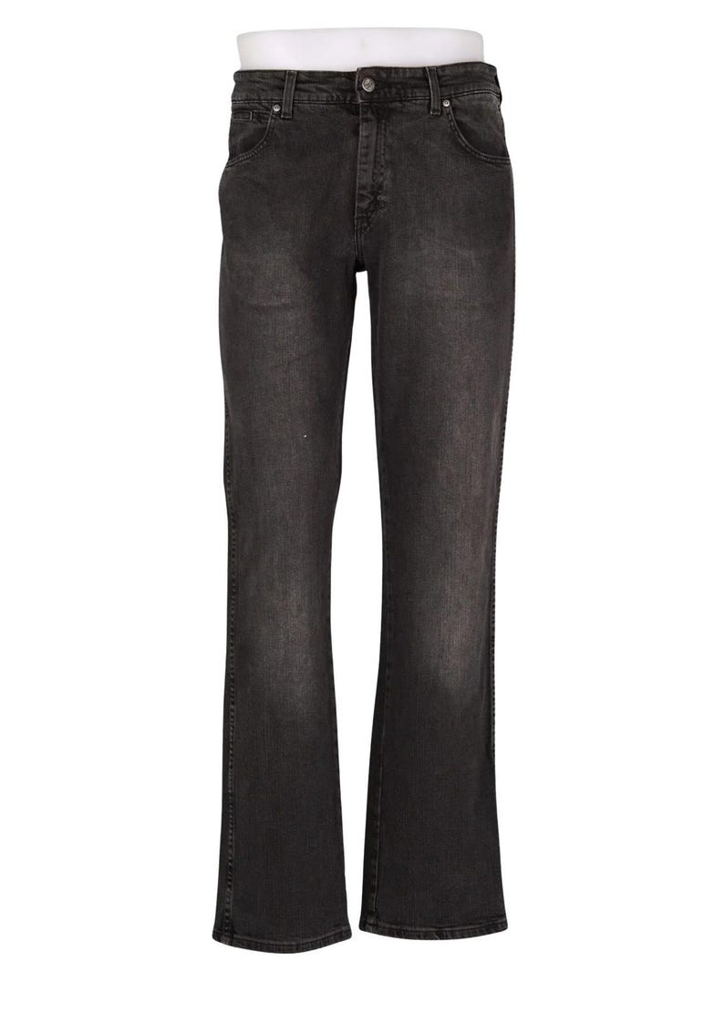 Relaxed Wrangler Jeans in Black size W30/L33 image 3