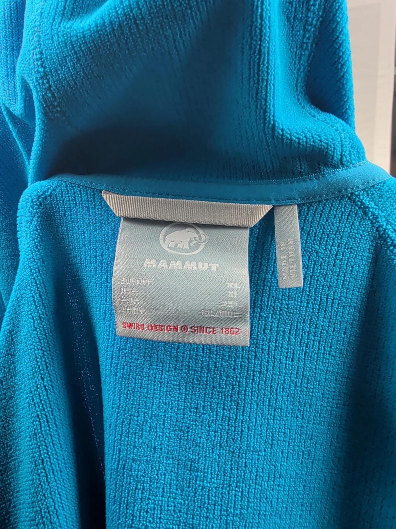 Mammut Hoodie in Blue size XL image 6