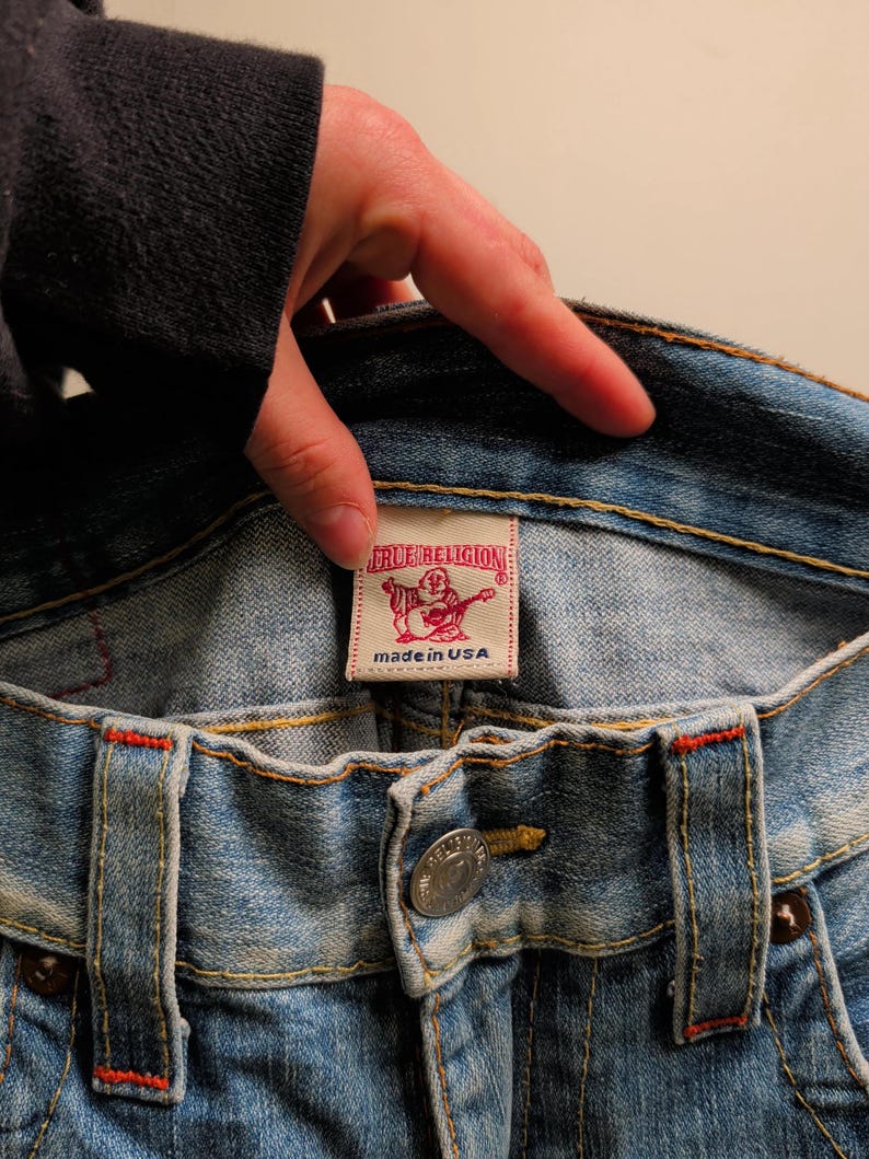 Distressed True Religion Jeans in Light Blue size W32 image 5
