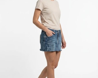 Miss Me Denim Mini Skirt in Blue size W33