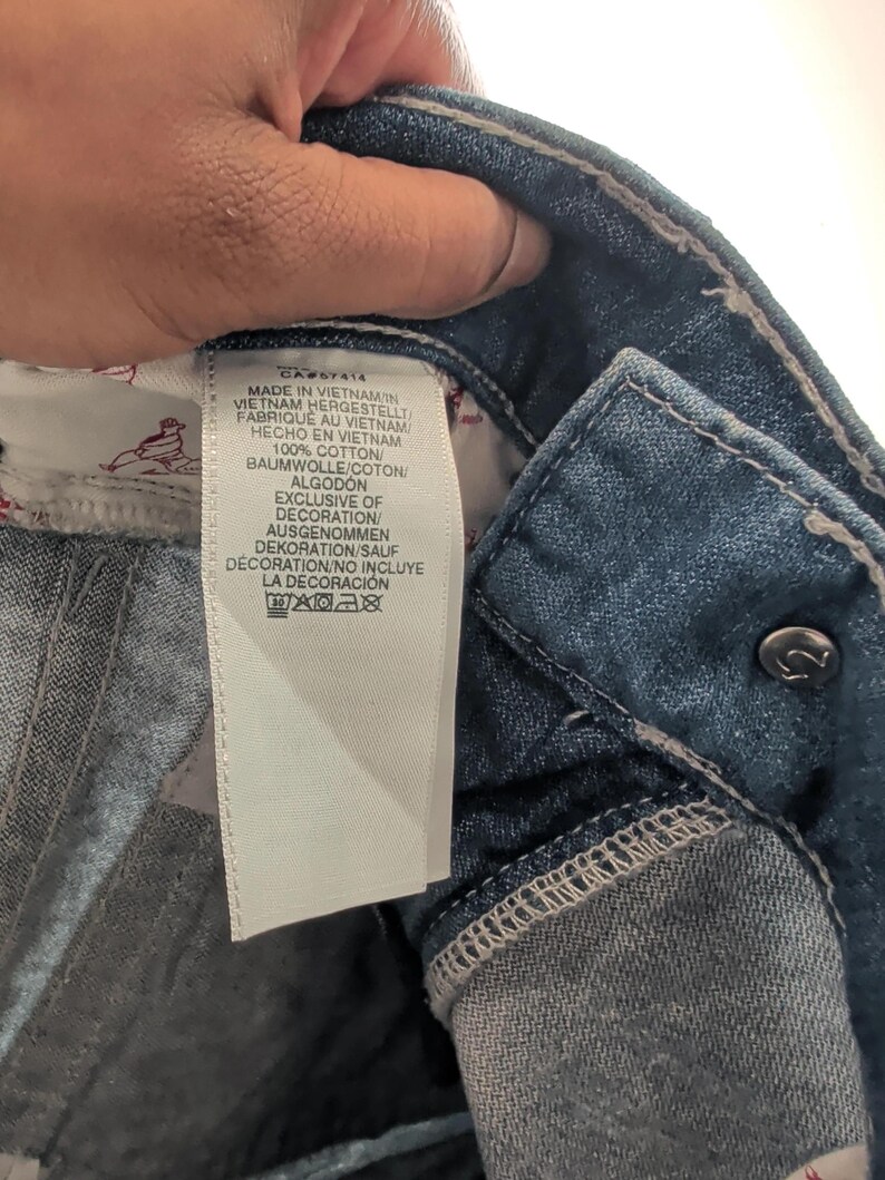 Regular True Religion Jeans in Light Blue size 33 image 7