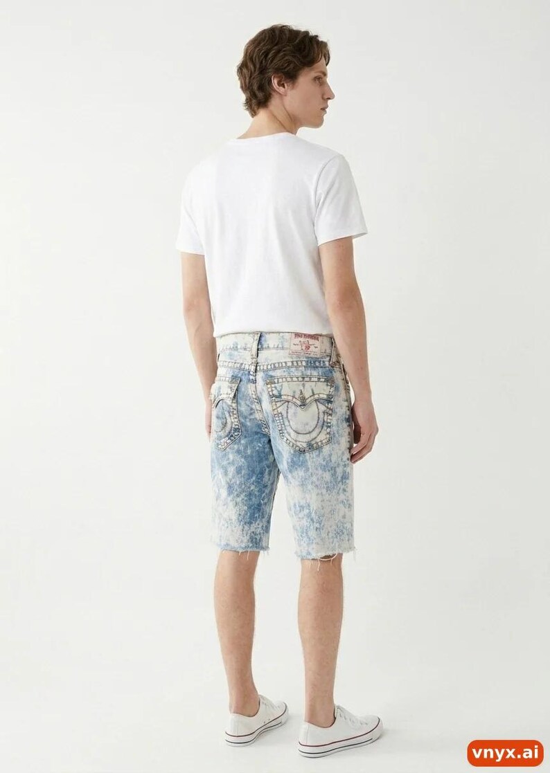 True Religion Acid Wash Shorts in Blue size W36 bild 2