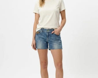 Mini Guess Shorts in Light Blue size W33