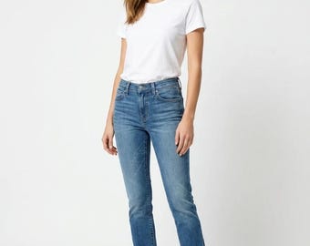 Levi's Demi Curve in Light Blue Straight size W29