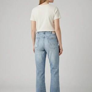 Vintage Relaxed Wrangler Jeans in Light Blue size W37 / L32 imagen 2