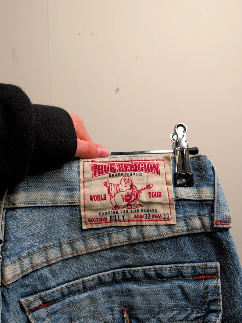 Distressed True Religion Jeans in Light Blue size W32 image 6
