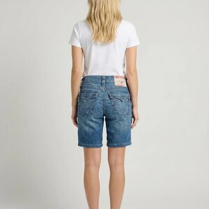 Straight True Religion Jeans in Blue size W34 image 2
