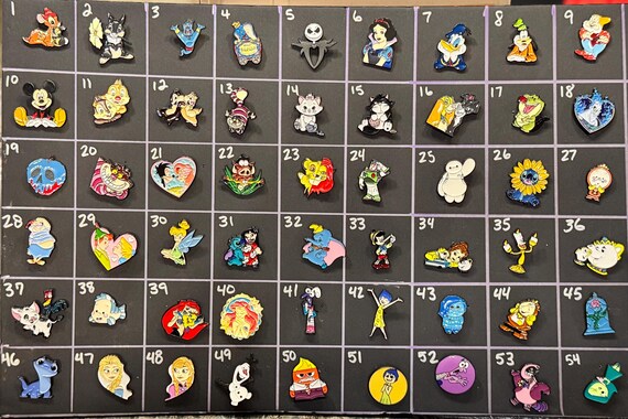 Disney pins for trading and collecting - Replica pins