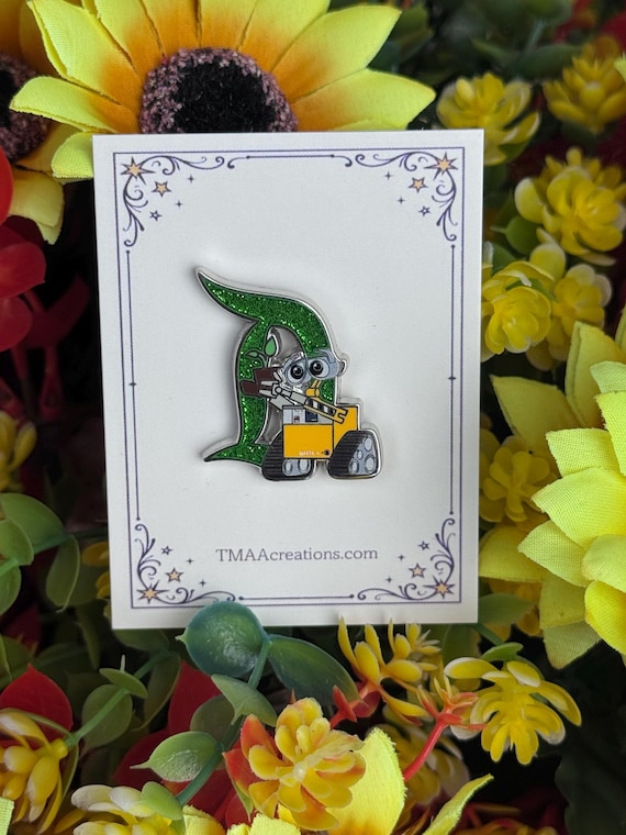 Disneyland D - WALL-E - TMAAcreations Fantasy Pin - 2026 LE 100