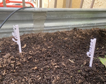 Etiquetas personalizables impresas en 3D para jardín: marcadores de hierbas y verduras.