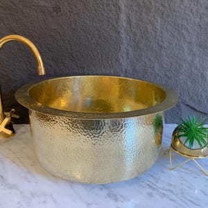 Hammered Unlacquered Brass Round Bar Sink , Drop In Sink , Brass Round Sink , Under mount Brass Sink,Handcrafted Brass Round Sink with drain
