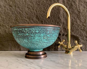 Green Patina Hammered Copper Vessel Sink: Oxidized Bathroom Washbasin