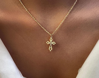 Collar con cruz gótica de plata de ley estilo Y2K: delicado colgante religioso