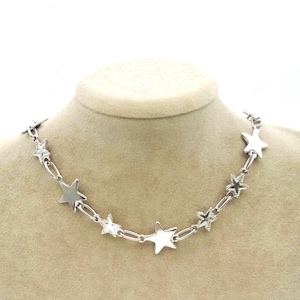 Y2K Star Choker Necklace: Silver Plated Celestial Pendant, Grunge Streetwear