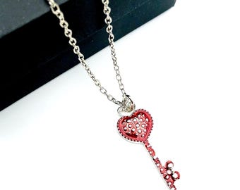 Enameled Red Heart Key Necklace, Vintage Gothic Padlock Pendant, Halloween Gift