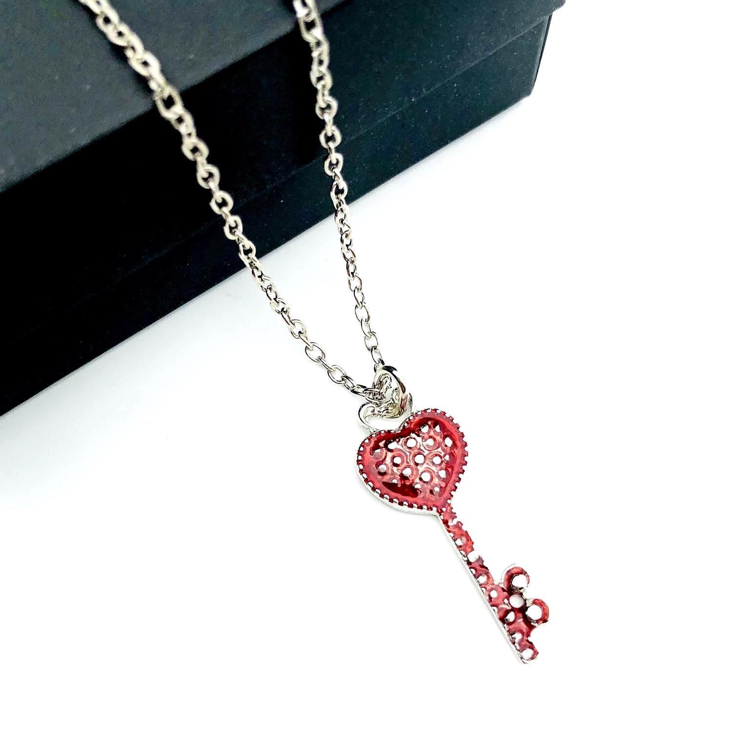 Collar con llave de corazón rojo esmaltado: colgante de candado