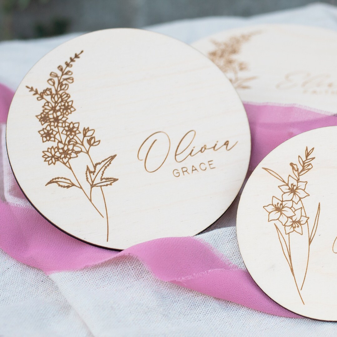 Birth Flower Round Wooden Baby Name Announcement Sign | Newborn Name ...