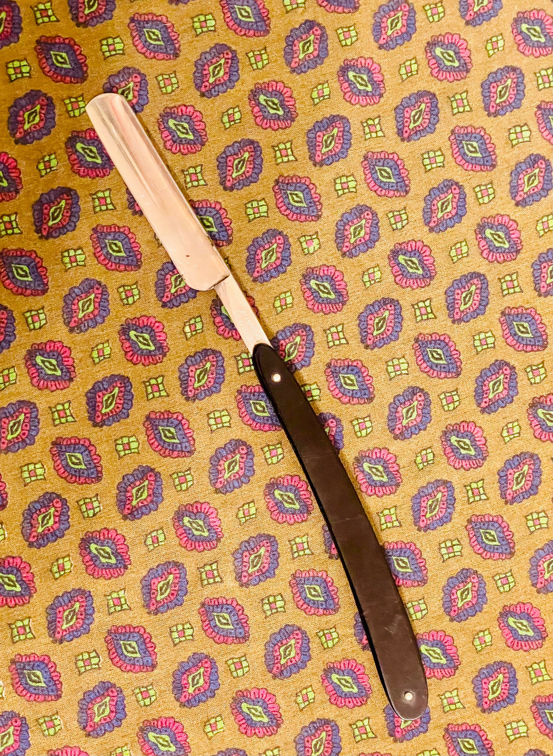 Pyramid Razor 1920's Straight Razor 7N Pyramid Model Geneva Cutlery Co, Geneva, N.Y ...
