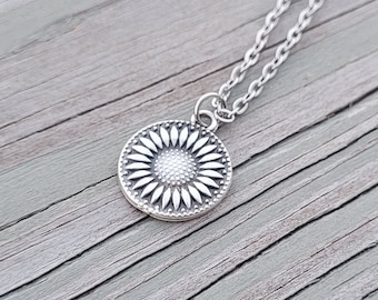 Sunflower Necklace. Gifts For Her, Anniversary, Birthday, Bridesmaids, Mom Gift. Flower Necklace