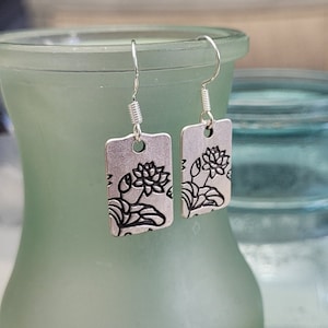 Dahlia Earrings. Gifts For Her, Anniversary, Birthday, Bridesmaids, Gift For Mom, Flower Earrings