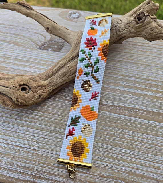 Autumn Bracelet. Fall Bracelet. Miyuki Delica. Gifts For Her, Anniversary, Birthday, Mom. Maple Leaf, Acorn, Pumpkin, Sunflower Bracelet