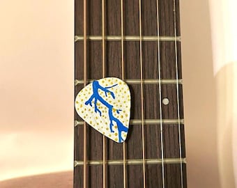 Big Thief “blue lightning” guitar pick