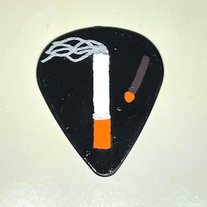 guitar cigarette Eric Clapton's Legend Explained Cigar box guitar - Wikipedia