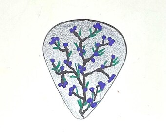 Berry bush guitar pick