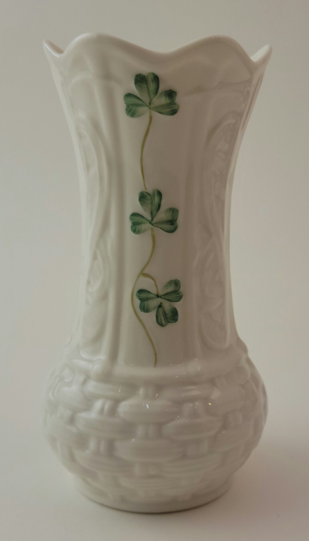 Belleek Kells Shamrock Vase Etsy