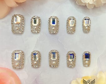 Silver Spring Bling Press On Nails by SMILINGSTYLE | Luxury Fake Nails | Reusable Nails | Handmade Nails