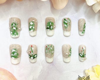 French Christmas Tree Press On Nails by SMILINGSTYLE | Luxury Fake Nails | Reusable Nails | Handmade Nails